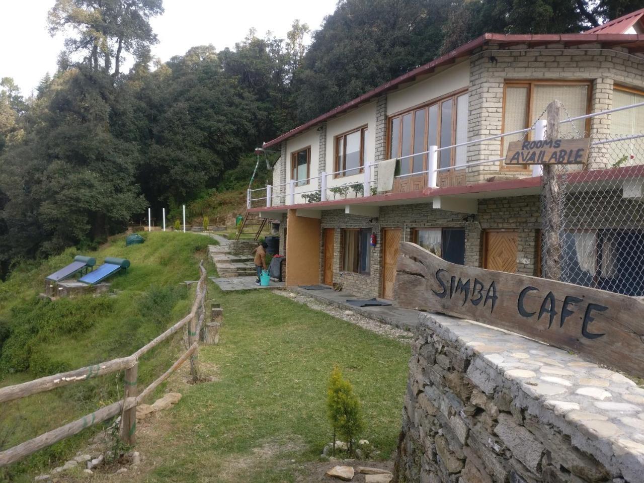 Simba Cafe & Lodge Binsar Exterior foto